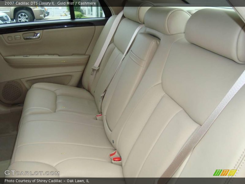 Gold Mist / Cashmere 2007 Cadillac DTS Luxury II