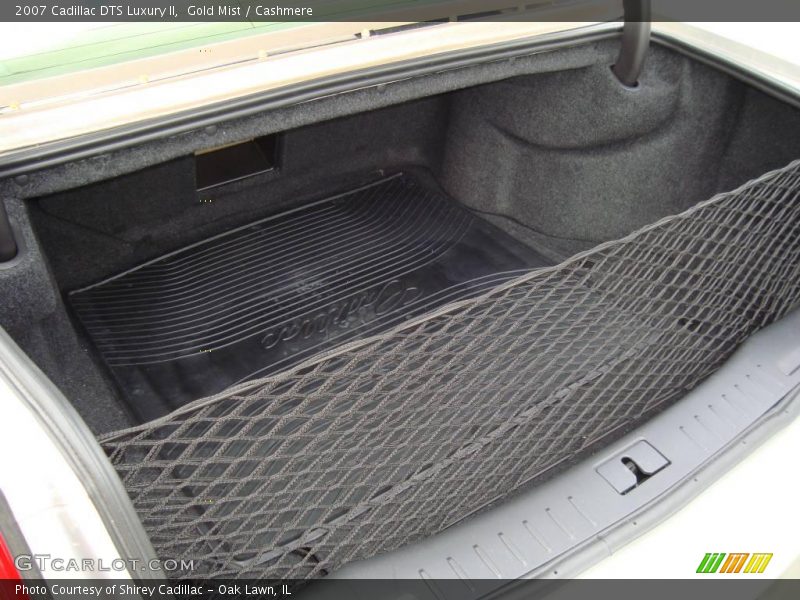 Gold Mist / Cashmere 2007 Cadillac DTS Luxury II