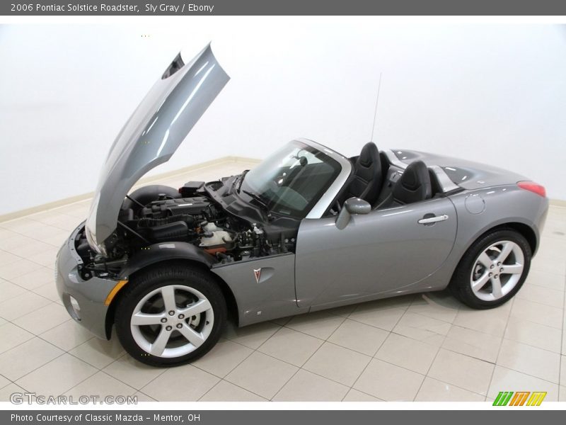 Sly Gray / Ebony 2006 Pontiac Solstice Roadster