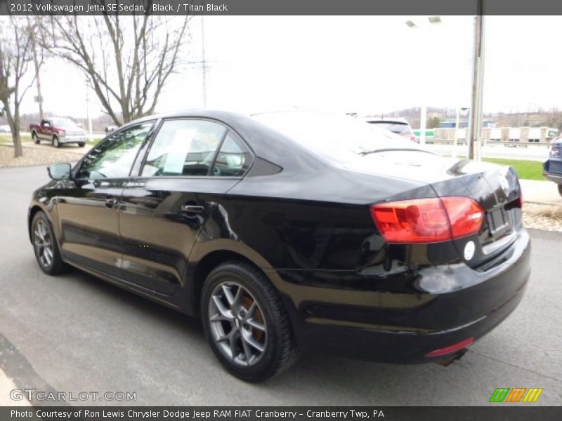 Black / Titan Black 2012 Volkswagen Jetta SE Sedan