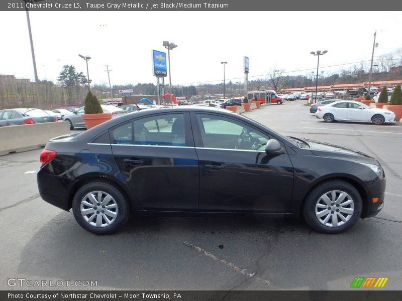 Taupe Gray Metallic / Jet Black/Medium Titanium 2011 Chevrolet Cruze LS