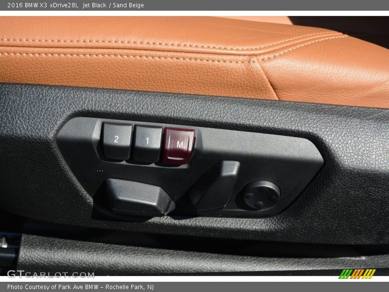 Jet Black / Sand Beige 2016 BMW X3 xDrive28i