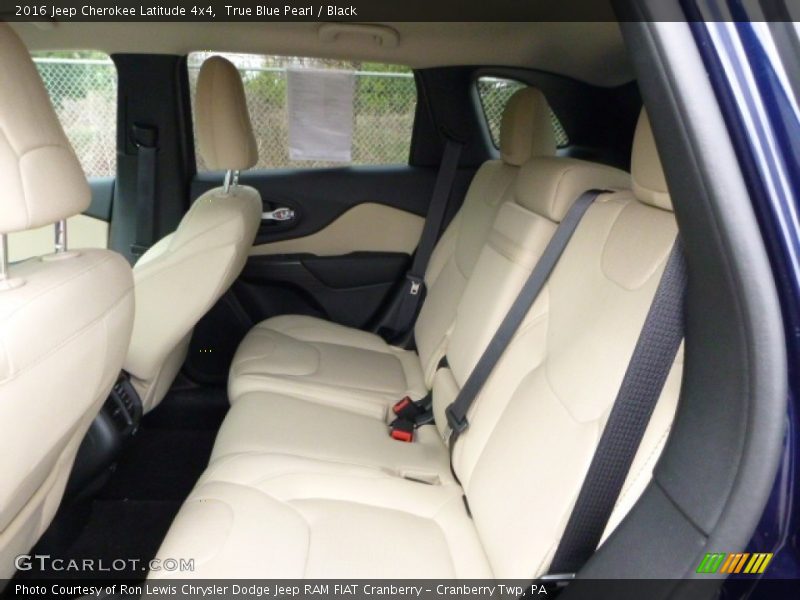 True Blue Pearl / Black 2016 Jeep Cherokee Latitude 4x4