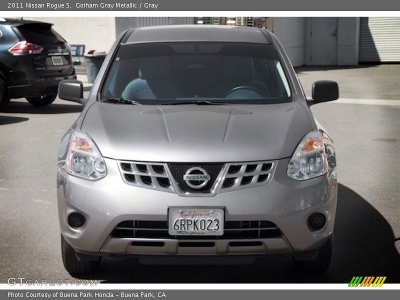 Gotham Gray Metallic / Gray 2011 Nissan Rogue S