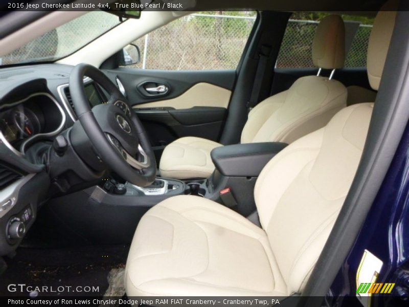True Blue Pearl / Black 2016 Jeep Cherokee Latitude 4x4