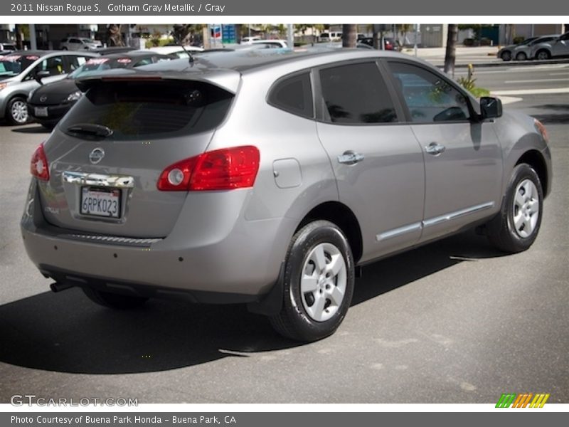 Gotham Gray Metallic / Gray 2011 Nissan Rogue S