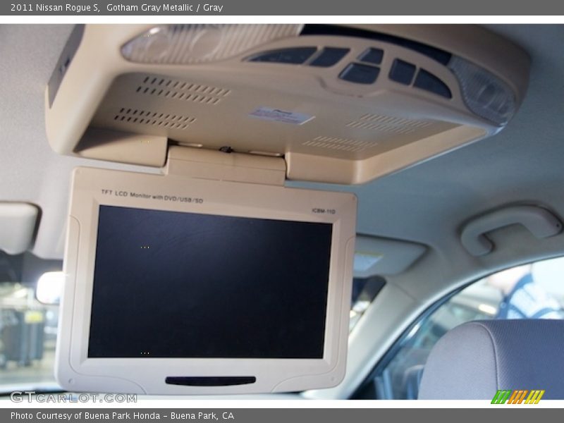 Gotham Gray Metallic / Gray 2011 Nissan Rogue S