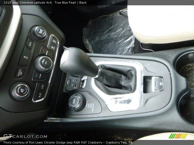 True Blue Pearl / Black 2016 Jeep Cherokee Latitude 4x4
