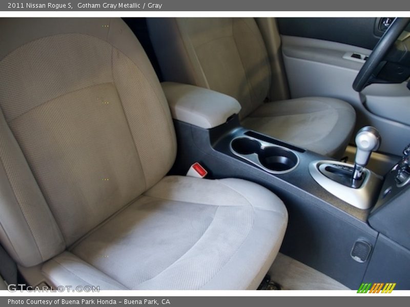 Gotham Gray Metallic / Gray 2011 Nissan Rogue S