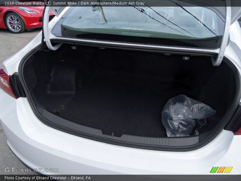 Summit White / Dark Atmosphere/Medium Ash Gray 2016 Chevrolet Malibu LT