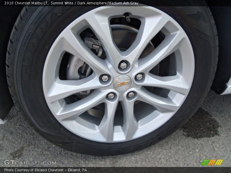 Summit White / Dark Atmosphere/Medium Ash Gray 2016 Chevrolet Malibu LT