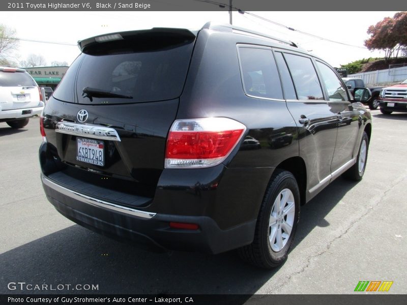 Black / Sand Beige 2011 Toyota Highlander V6