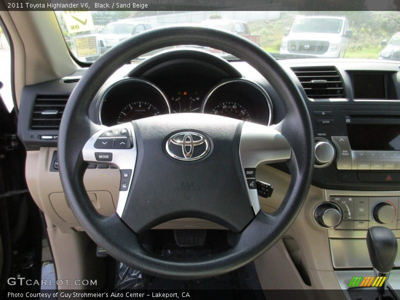 Black / Sand Beige 2011 Toyota Highlander V6