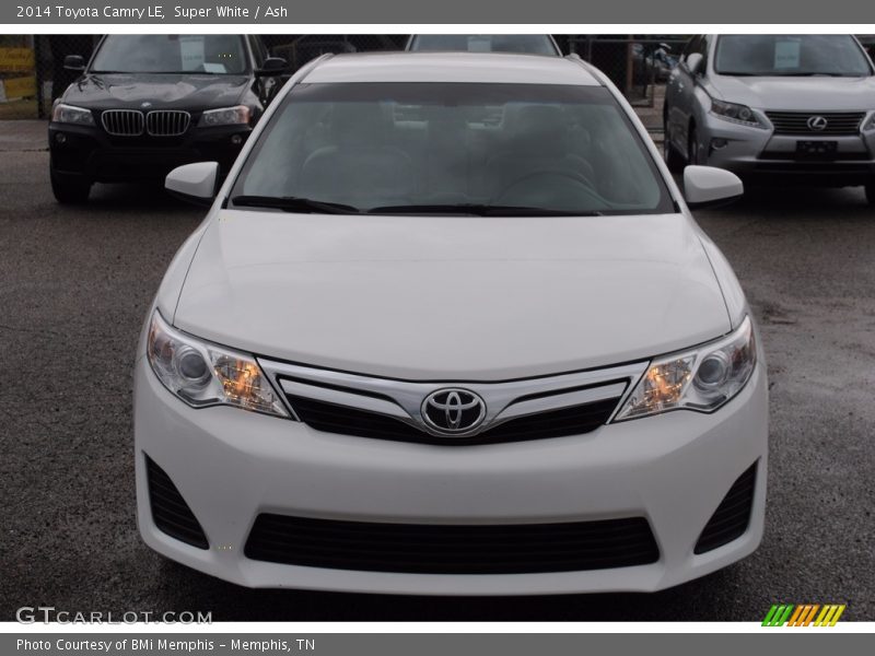 Super White / Ash 2014 Toyota Camry LE