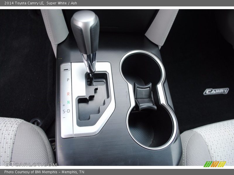 Super White / Ash 2014 Toyota Camry LE