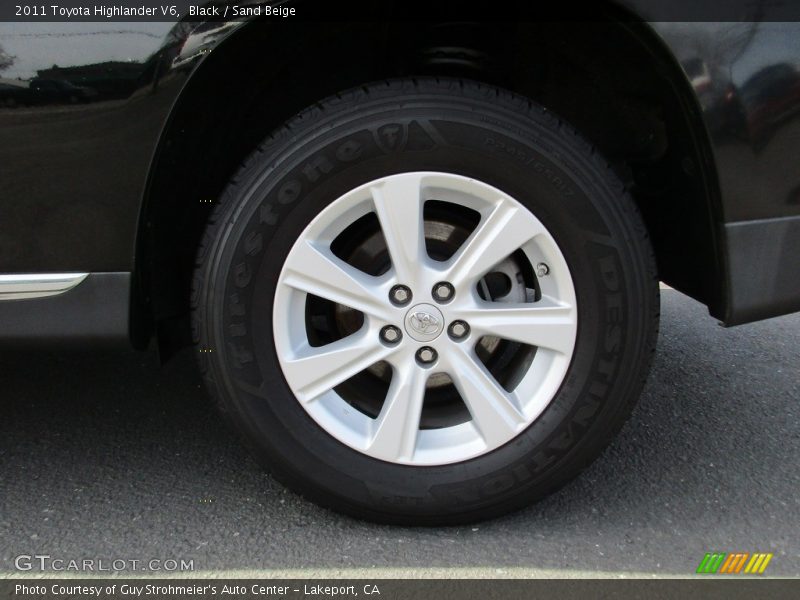 Black / Sand Beige 2011 Toyota Highlander V6