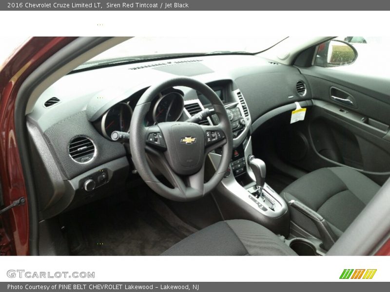 Siren Red Tintcoat / Jet Black 2016 Chevrolet Cruze Limited LT