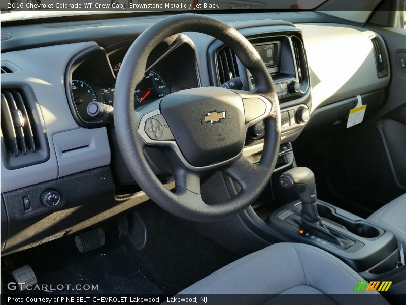Brownstone Metallic / Jet Black 2016 Chevrolet Colorado WT Crew Cab