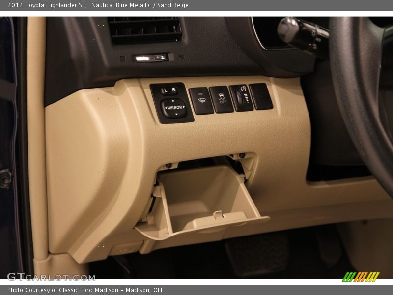 Nautical Blue Metallic / Sand Beige 2012 Toyota Highlander SE