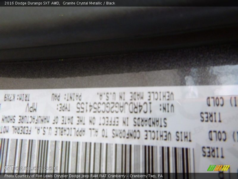Granite Crystal Metallic / Black 2016 Dodge Durango SXT AWD