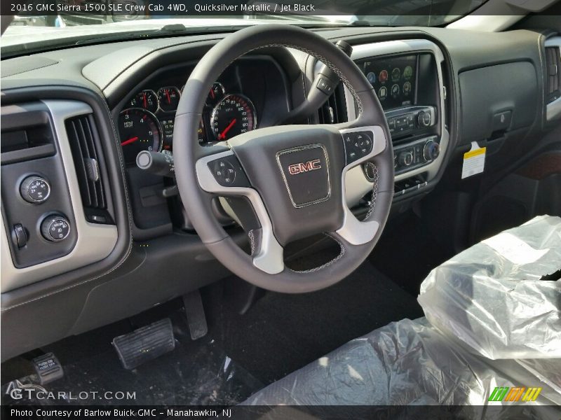 Quicksilver Metallic / Jet Black 2016 GMC Sierra 1500 SLE Crew Cab 4WD