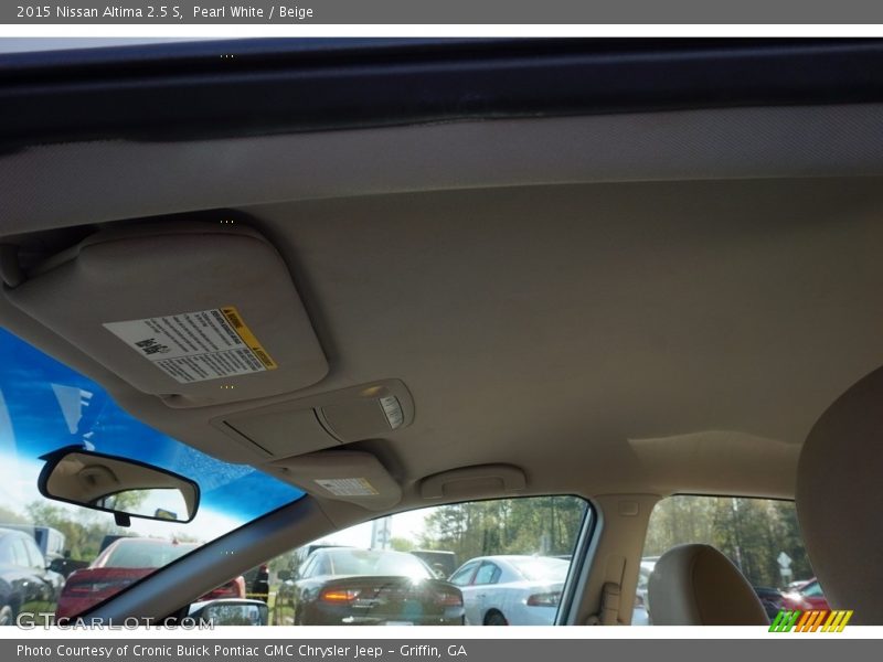 Pearl White / Beige 2015 Nissan Altima 2.5 S