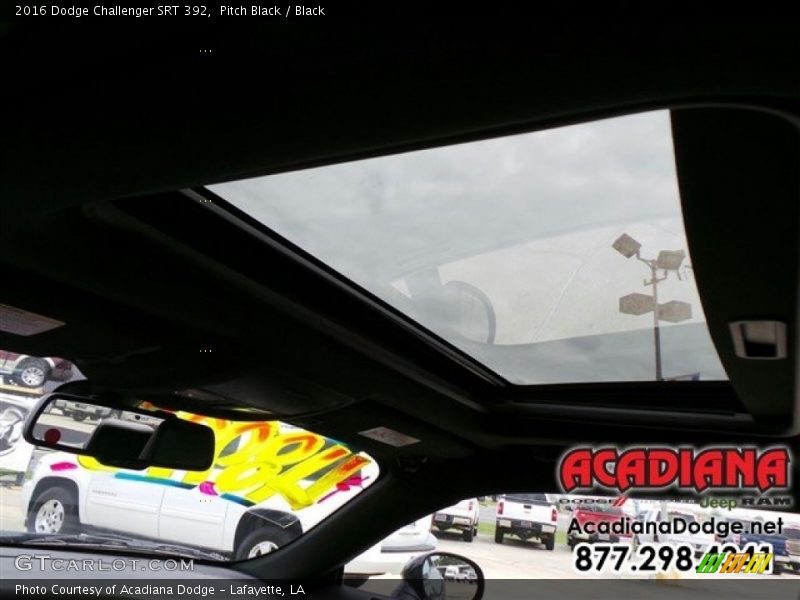 Pitch Black / Black 2016 Dodge Challenger SRT 392