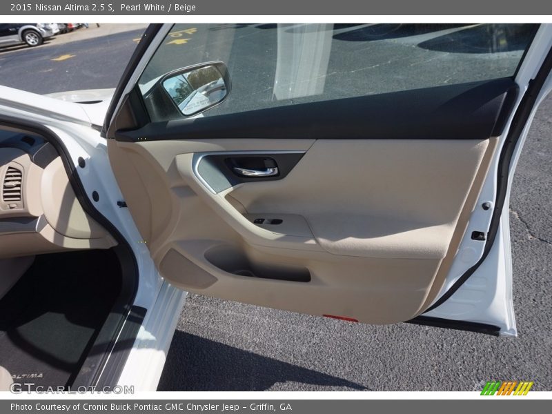Pearl White / Beige 2015 Nissan Altima 2.5 S