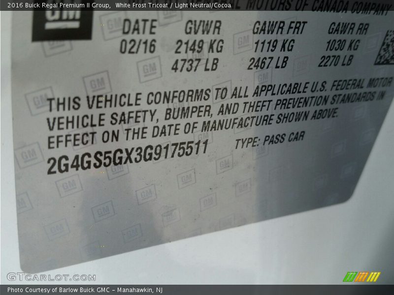 White Frost Tricoat / Light Neutral/Cocoa 2016 Buick Regal Premium II Group