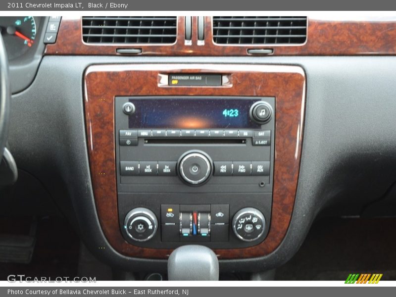 Black / Ebony 2011 Chevrolet Impala LT