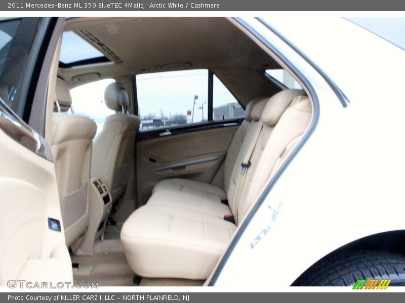 Arctic White / Cashmere 2011 Mercedes-Benz ML 350 BlueTEC 4Matic
