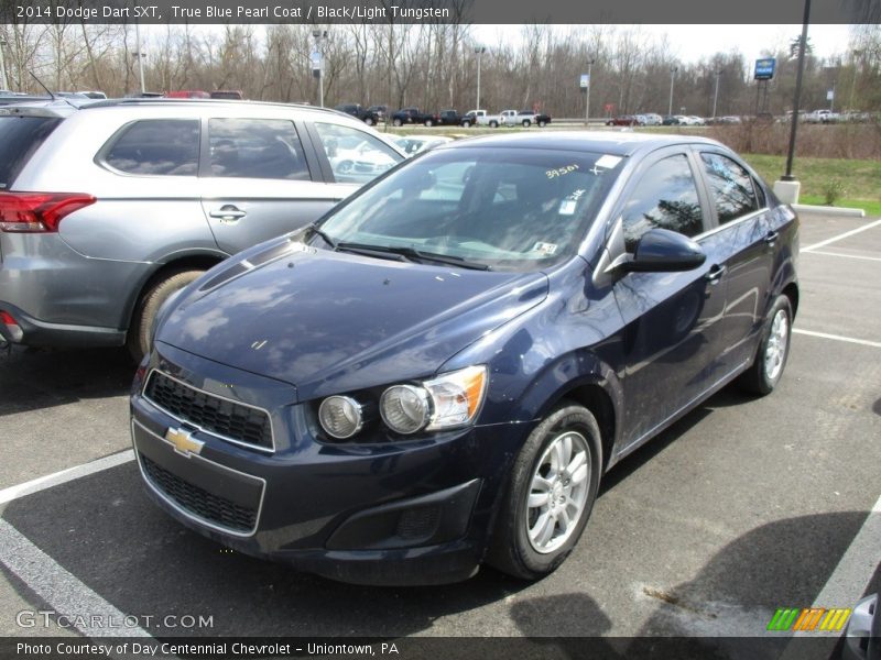 True Blue Pearl Coat / Black/Light Tungsten 2014 Dodge Dart SXT