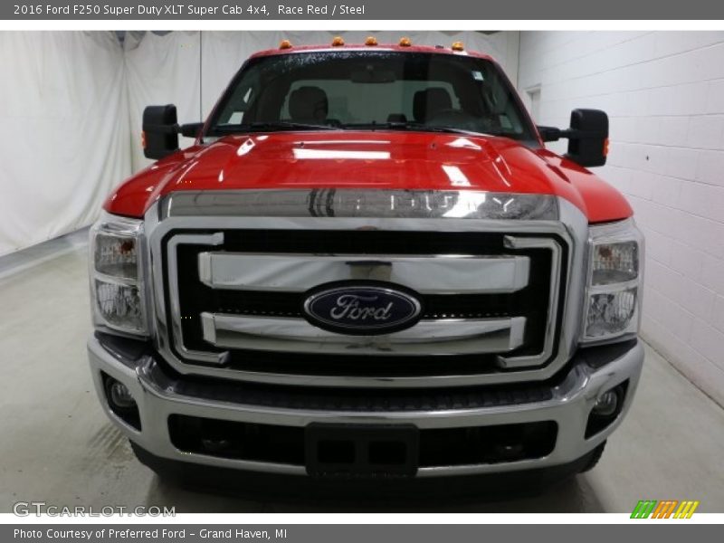 Race Red / Steel 2016 Ford F250 Super Duty XLT Super Cab 4x4