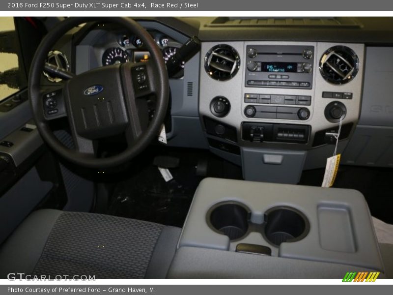 Race Red / Steel 2016 Ford F250 Super Duty XLT Super Cab 4x4