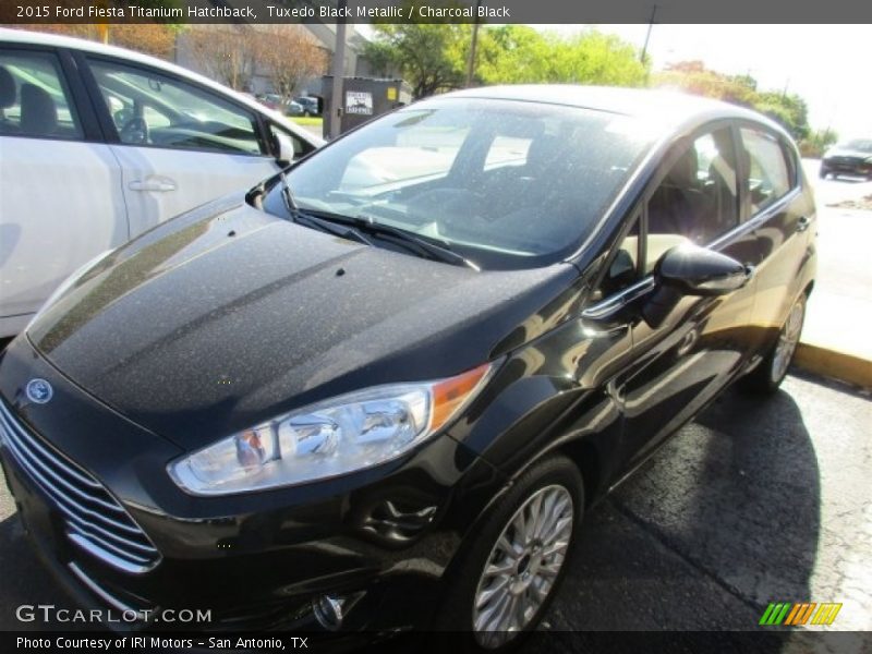 Tuxedo Black Metallic / Charcoal Black 2015 Ford Fiesta Titanium Hatchback