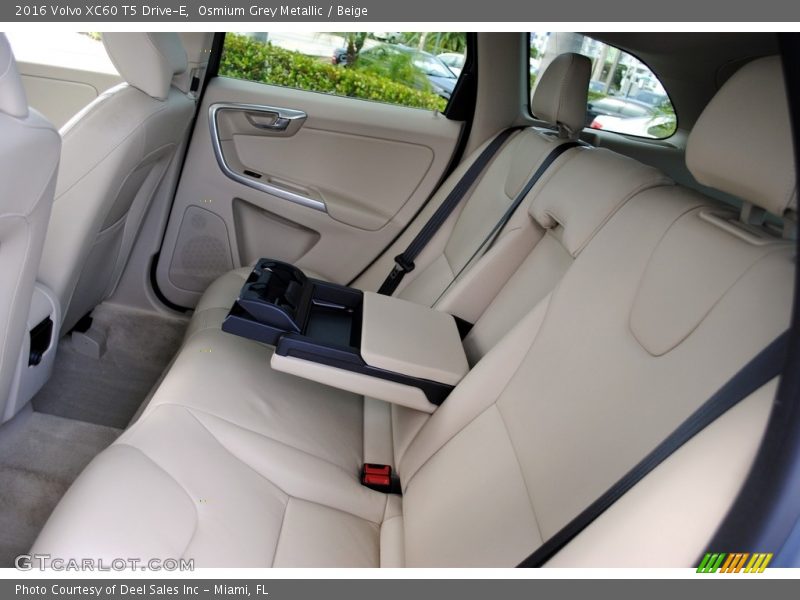 Rear Seat of 2016 XC60 T5 Drive-E