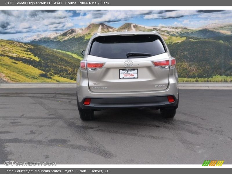 Creme Brulee Mica / Black 2016 Toyota Highlander XLE AWD