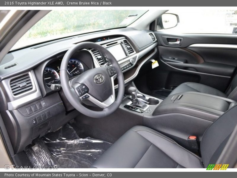 Creme Brulee Mica / Black 2016 Toyota Highlander XLE AWD