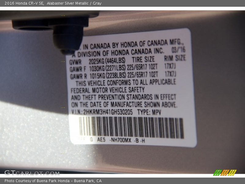 Alabaster Silver Metallic / Gray 2016 Honda CR-V SE