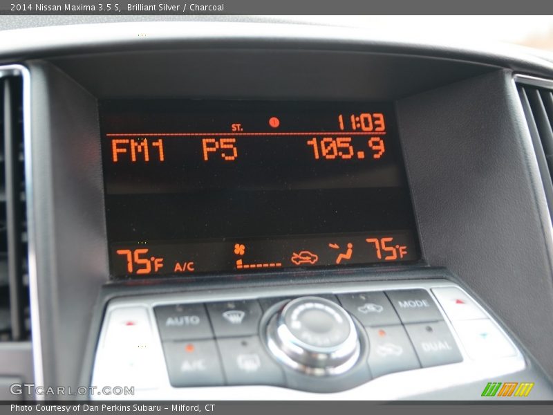 Brilliant Silver / Charcoal 2014 Nissan Maxima 3.5 S