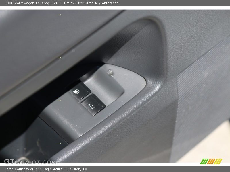 Reflex Silver Metallic / Anthracite 2008 Volkswagen Touareg 2 VR6