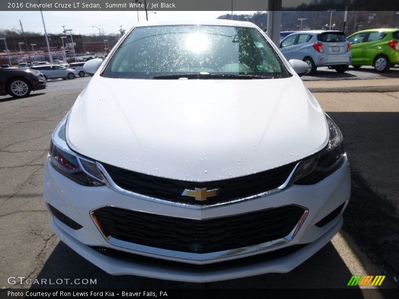 Summit White / Jet Black 2016 Chevrolet Cruze LT Sedan