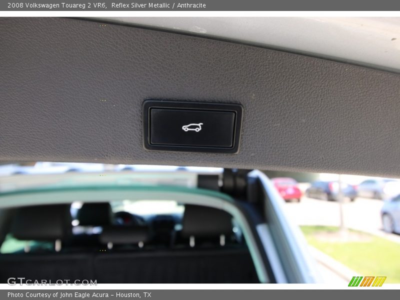 Reflex Silver Metallic / Anthracite 2008 Volkswagen Touareg 2 VR6