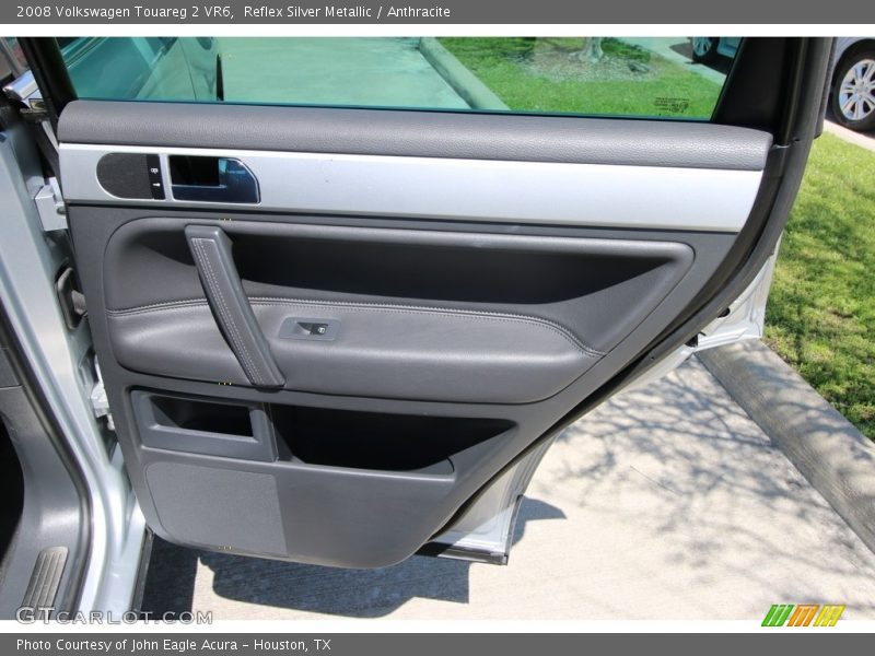 Reflex Silver Metallic / Anthracite 2008 Volkswagen Touareg 2 VR6