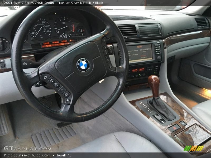 Titanium Silver Metallic / Black 2001 BMW 7 Series 740iL Sedan