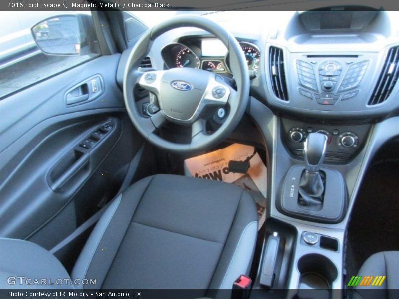 Magnetic Metallic / Charcoal Black 2016 Ford Escape S
