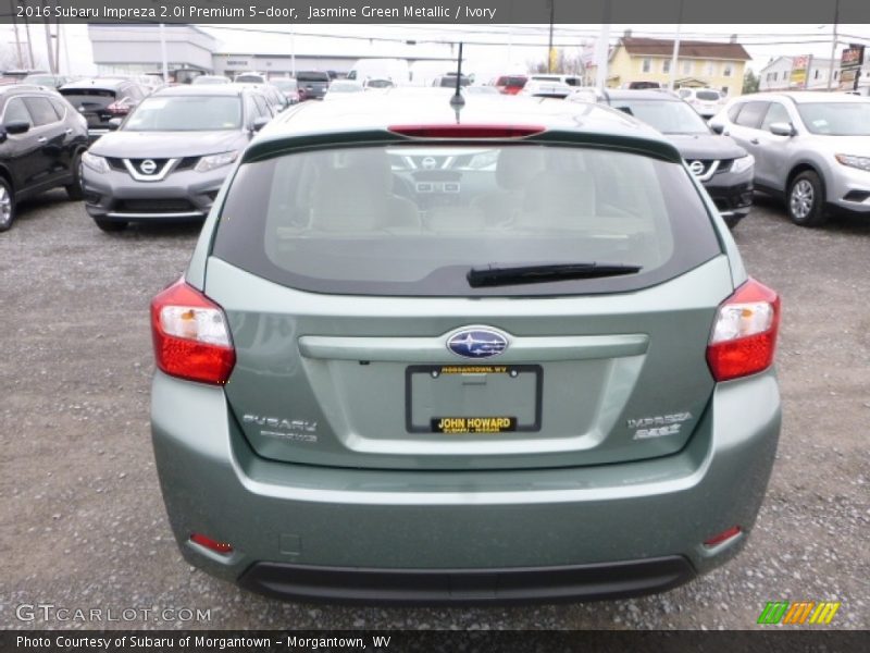 Jasmine Green Metallic / Ivory 2016 Subaru Impreza 2.0i Premium 5-door