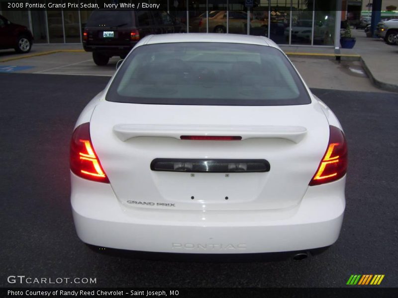 Ivory White / Ebony 2008 Pontiac Grand Prix Sedan