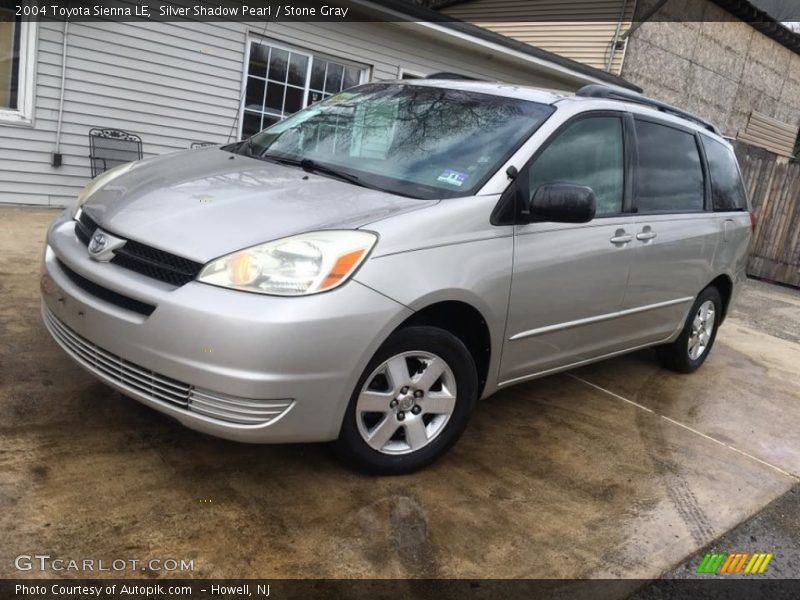 Silver Shadow Pearl / Stone Gray 2004 Toyota Sienna LE