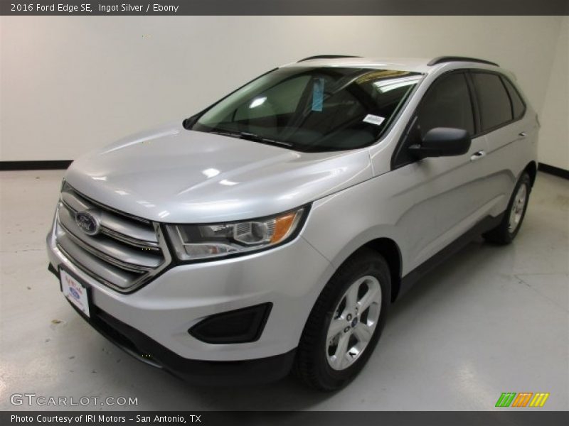 Ingot Silver / Ebony 2016 Ford Edge SE